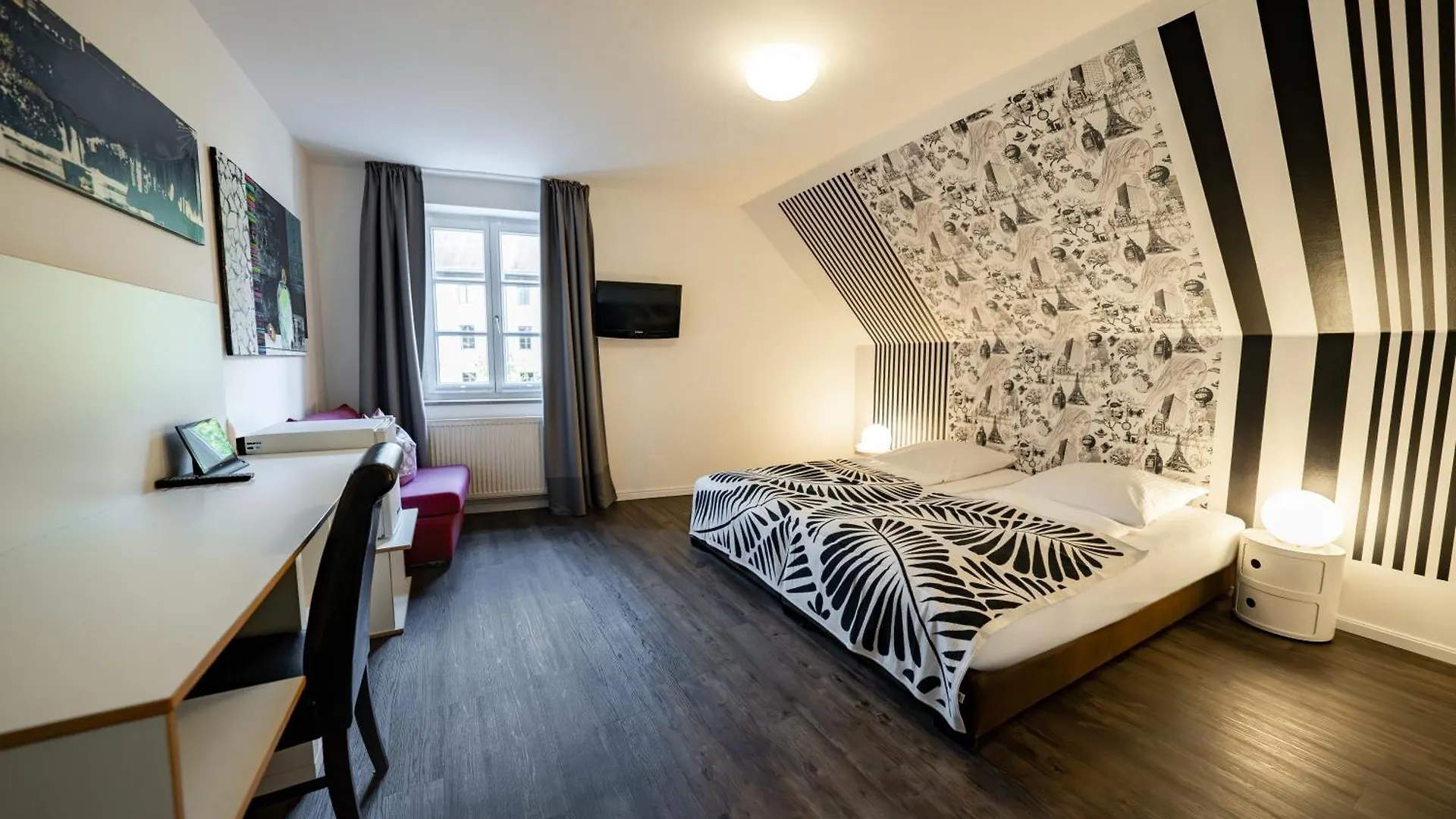 Hotel Bergbauer Neuburg an Der Donau