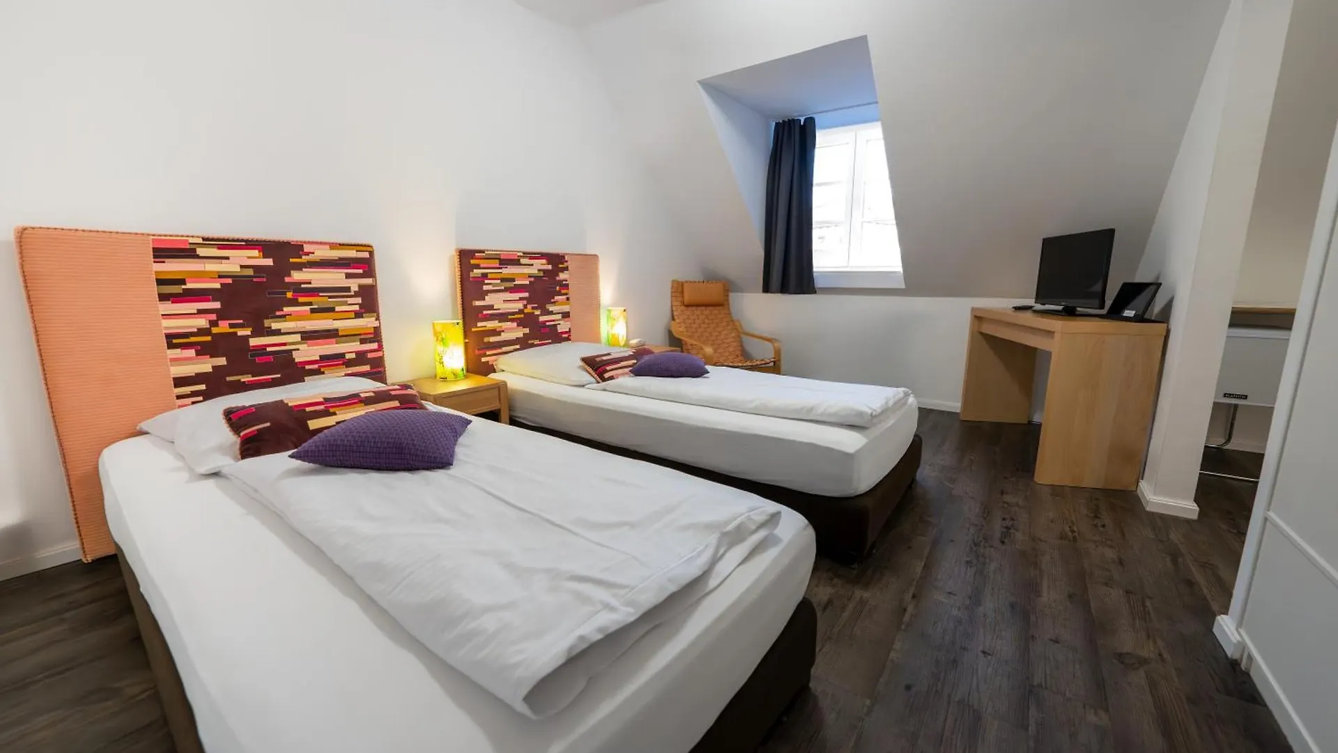 Hotel Bergbauer Mit Late-Self-Check-In Neuburg an Der Donau